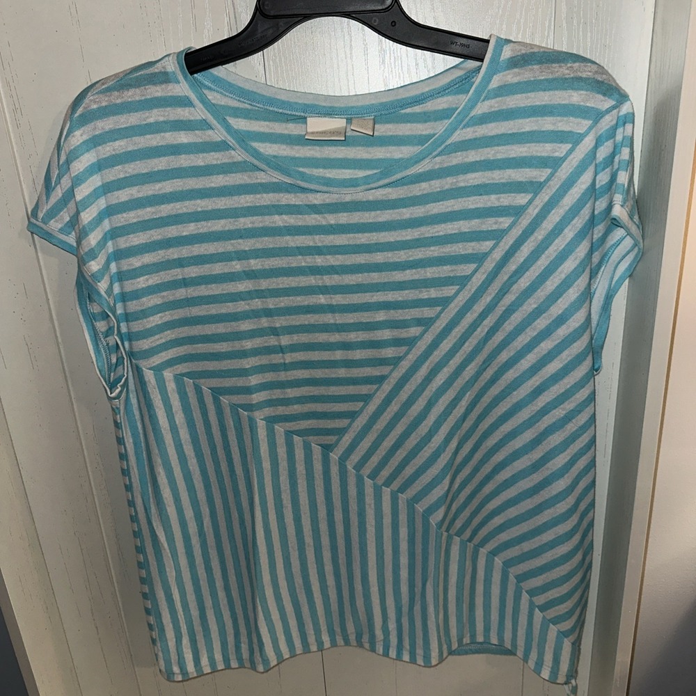 Chicos Womens Shirt Size 3 XL White Striped Short Sleeve Pullover Tie Bottom